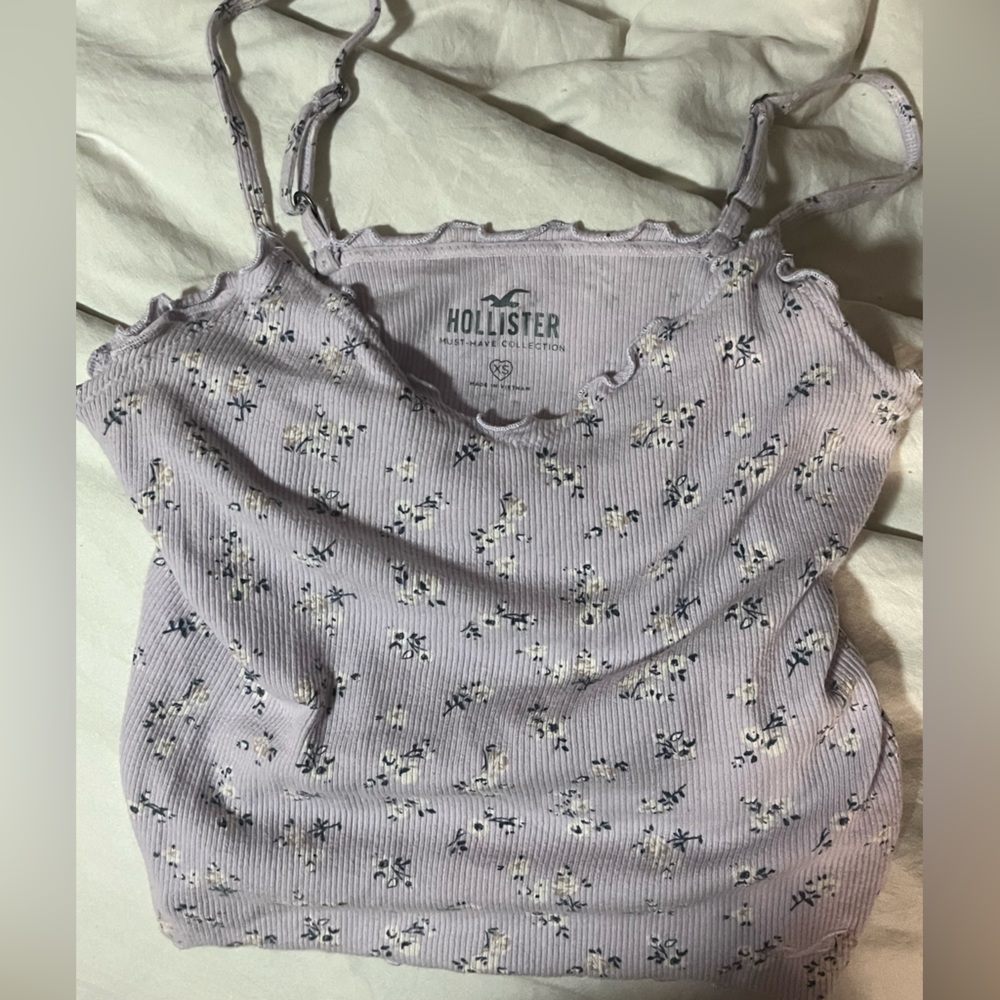 Hollister floral cami bundle